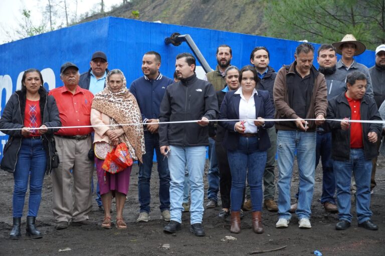 Inauguración de Depósito de Agua