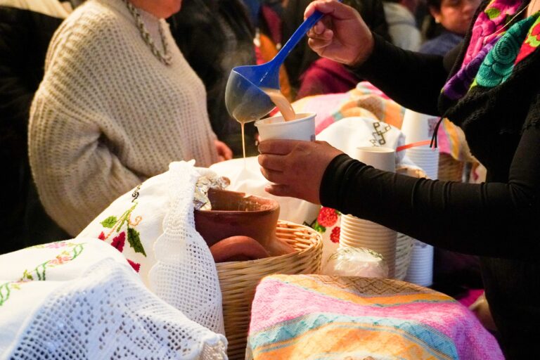 Segunda Feria del Atole